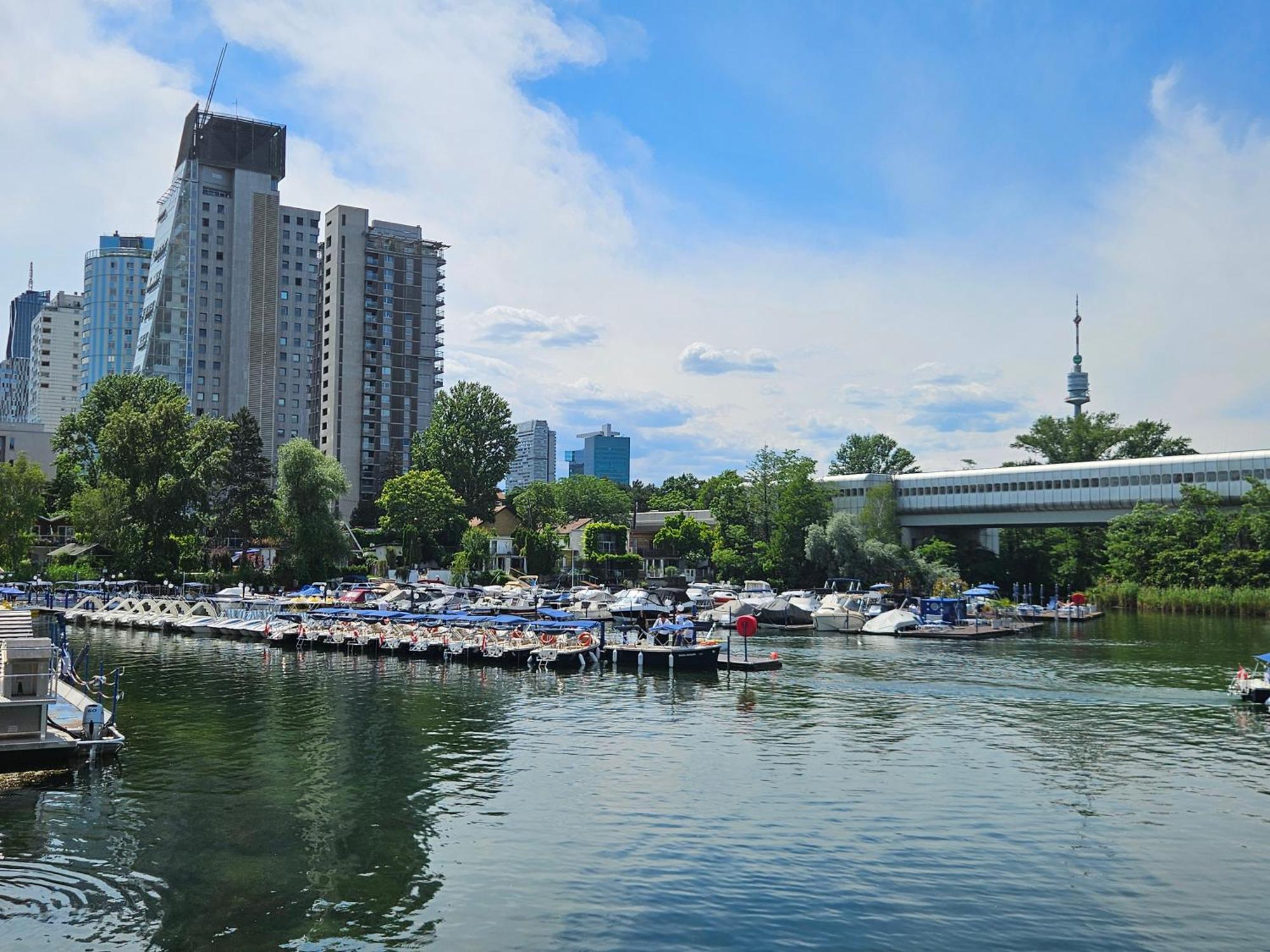 Apartamento Yuki's Place - Un-vic, Danube And Subway Near To Downtown Viena